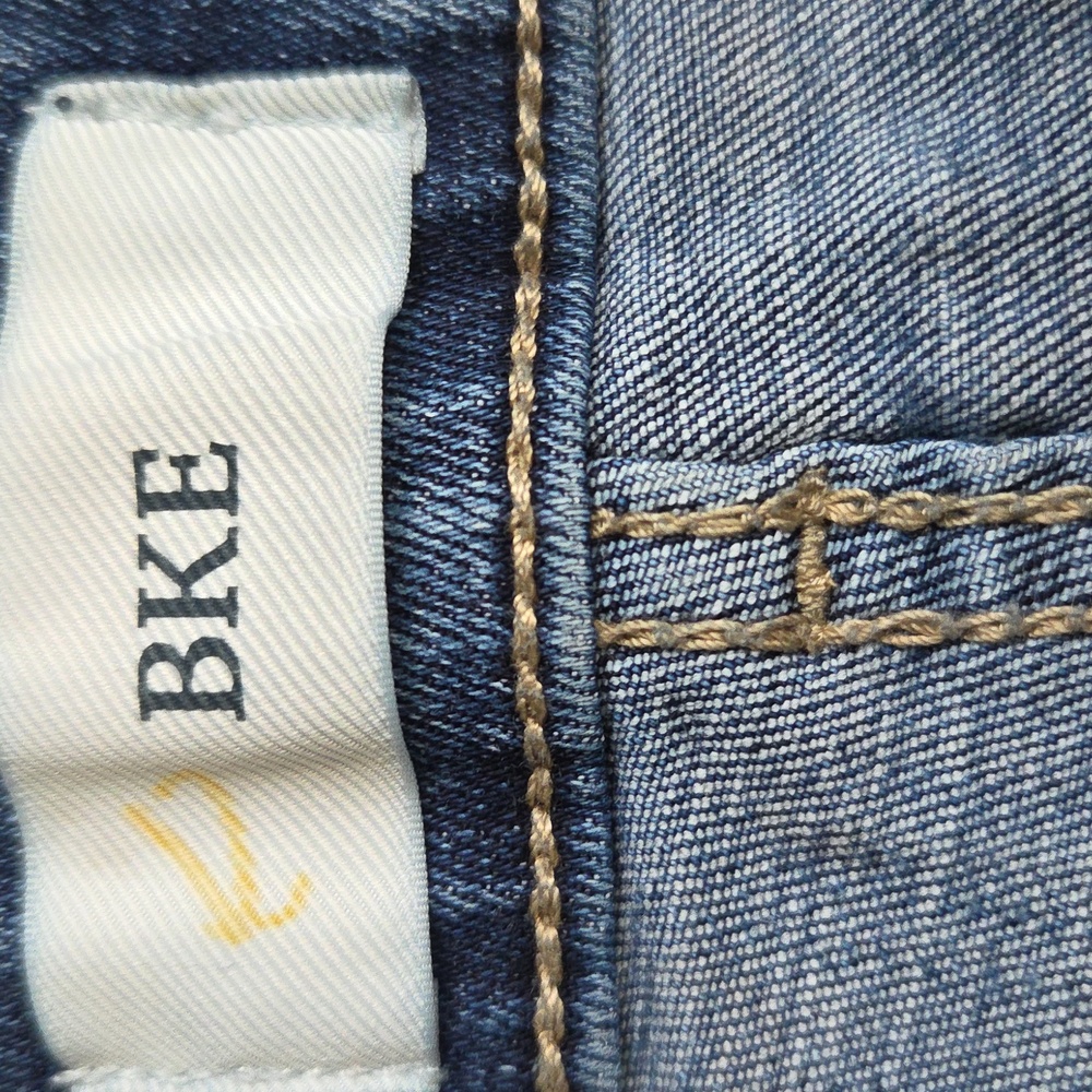 BKE Buckle Stella Women's Distressed Jean Shorts Size 32 Used Excellent Cond. - Picture 13 of 15